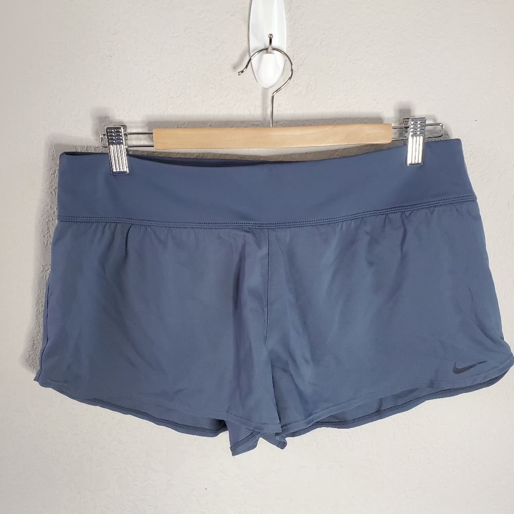 NWOT Nike Dark Blue athletic Shorts Size L
